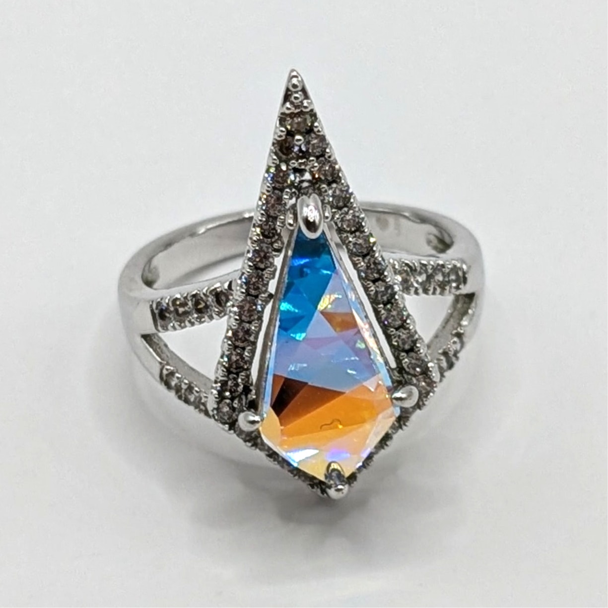Fragrant Jewels Unicorn Tears Collection Pointed Crystal Prism Rhinestone Ring 6 45$
